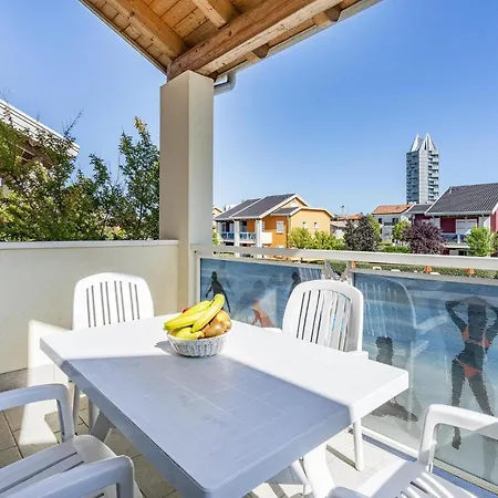Village Apartman *